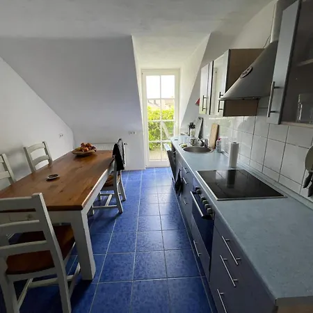 Charmantes Suedstadt-apartment